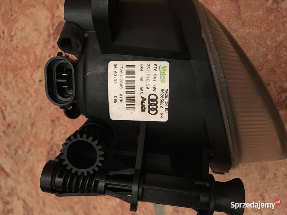 Audi A5 A4 Q5 Halogen Prawy 8T0941700 zachodniopomorskie Szczecin