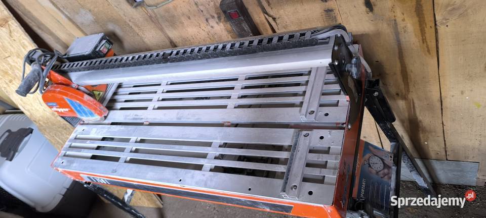 Norton Clipper T750L