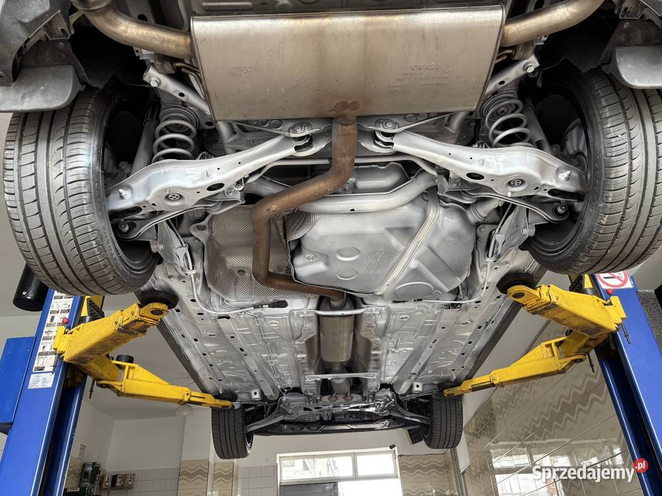 VW GOLF GTI 2018 220KM