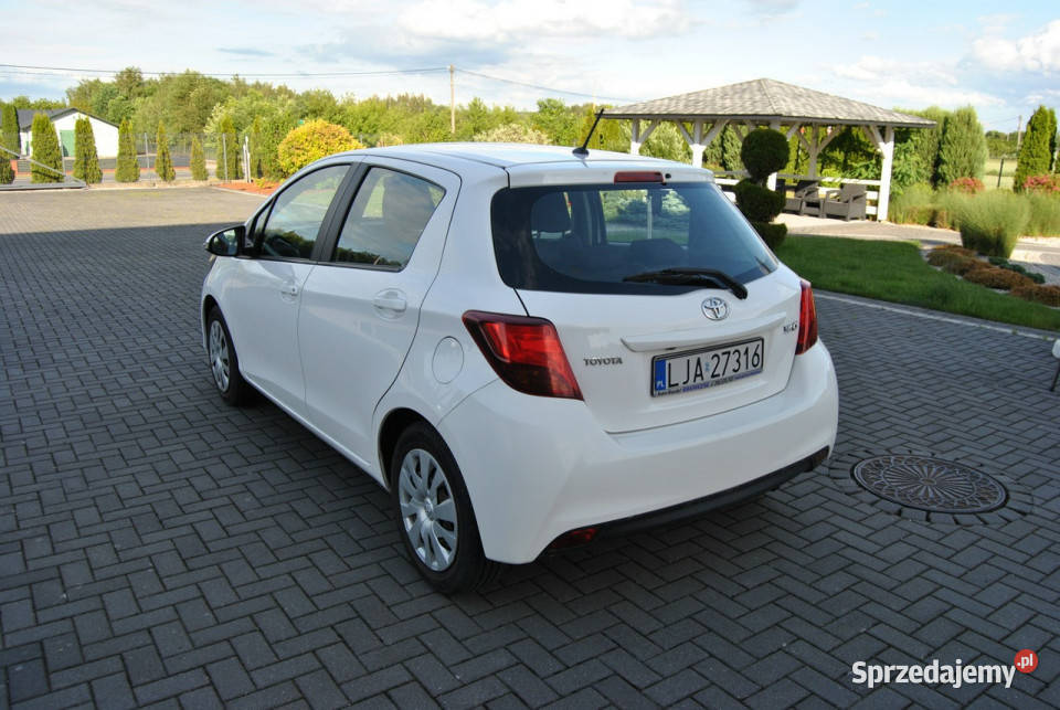 Toyota Yaris 10Benzyna 75Kamera cofaniaSalon tempomat Modliborzyce sprzedam