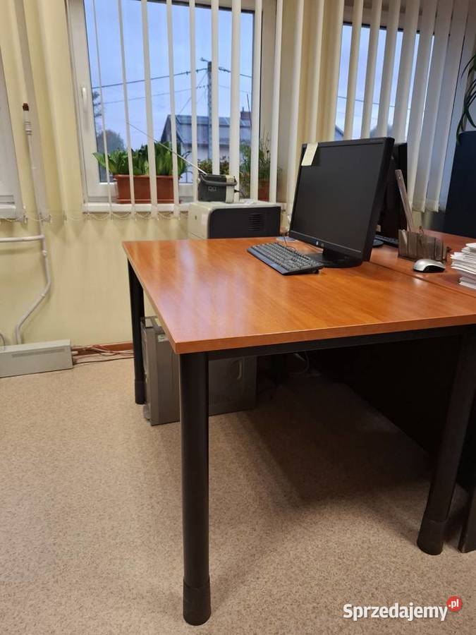 Biurko bez szuflad i szafek brązowe Tychy sprzedam