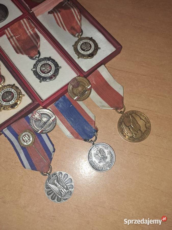 Medale z PRL