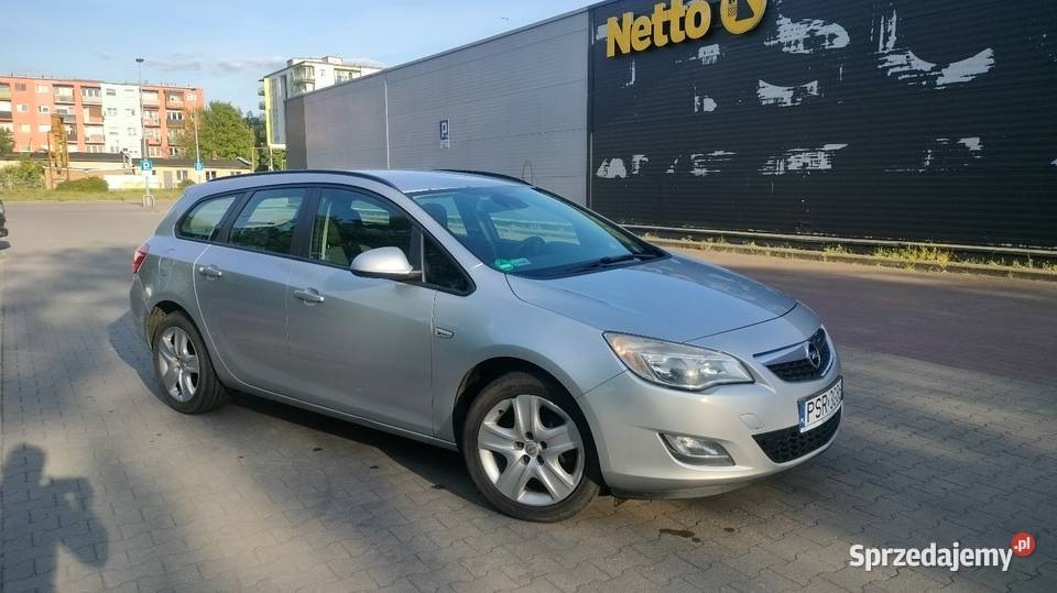 Opel Astra J 2011R Sulechów