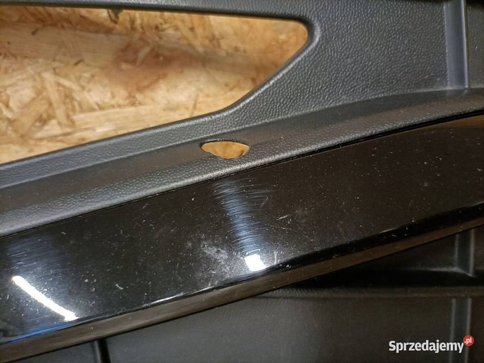 VW PASSAT B8 RLINE KRATKA ZDERZAKA PRAWY PRZÓD Pleszew