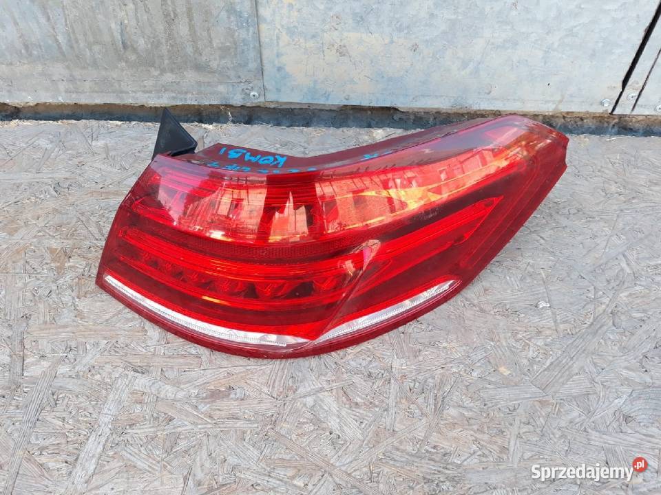 MERCEDES W212 LIFT LAMPA PRAWA TYŁ TYLNA wielkopolskie
