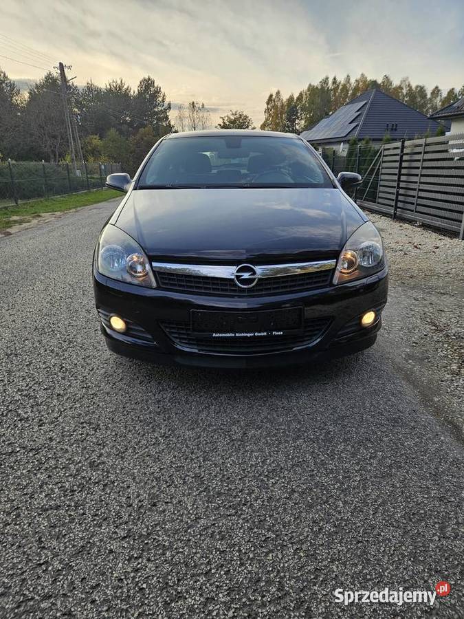 Sprzedam Opel Astra GTC 16 115 2008r niski czujnik deszczu Astra sprzedam
