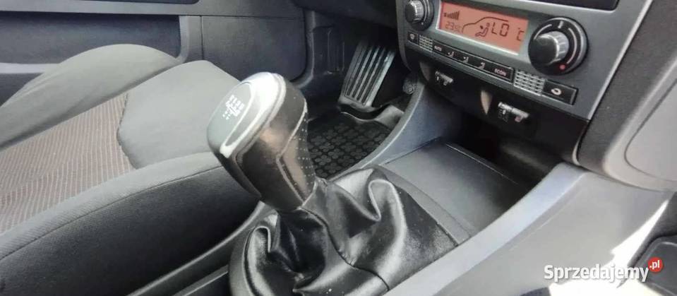 SEAT IBIZA SPORT 14 16V 100 benzyna Oleśnica