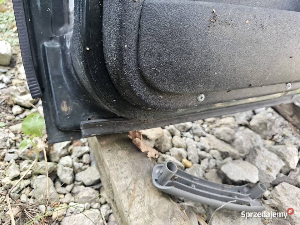 Drzwi prawy tył octavia 1 Polesie