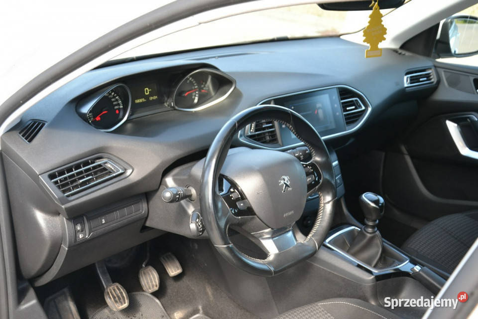 Peugeot 308 lifcie 15 bluehdi 100 ledy nawigacja 100KM