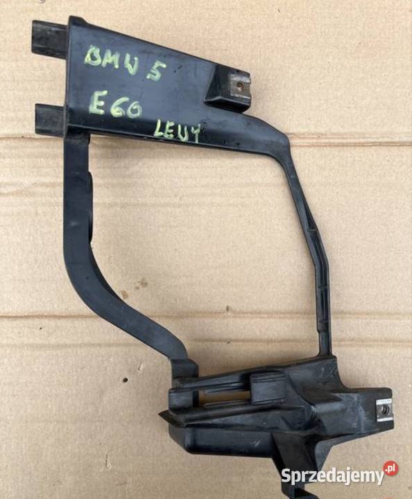 BMW X3 E83 ŚLIZG LAMPY PRAWY PRZÓD 15873700