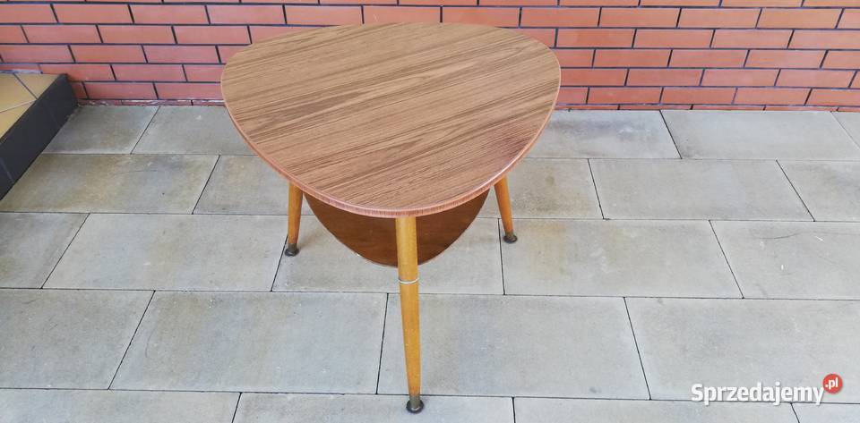 Stolik PRL patyczak kawowy art deco ława z półką Garwolin