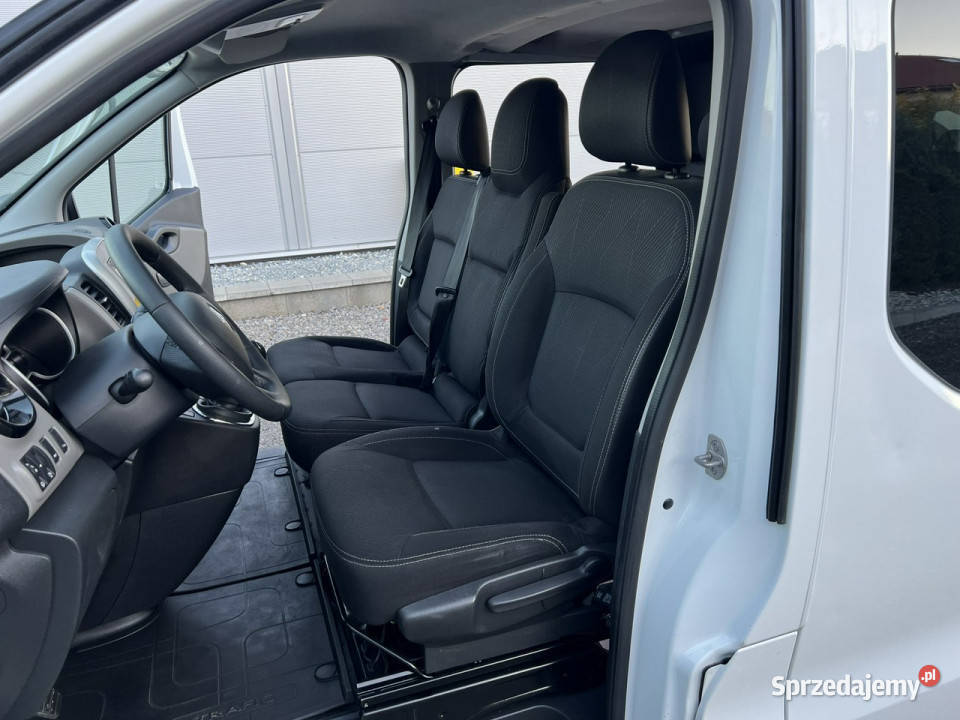 Renault Trafic Śliczny Klima Navi 3D 6 Osób Rok produkcji 2017 Opoczno
