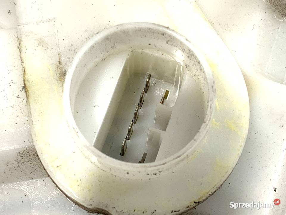 ZAMEK DRZWI PRAWY PRZÓD SUZUKI SPLASH Hatchback podkarpackie