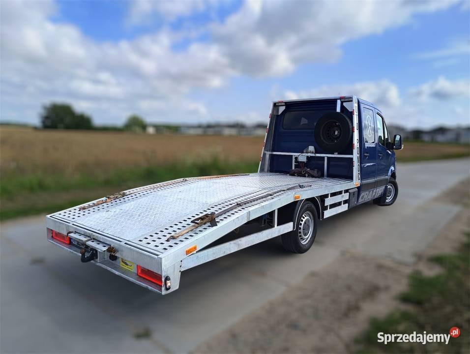 Autolaweta Volkswagen Crafter 6 osób Manual Alu Rok produkcji 2014 Słupsk