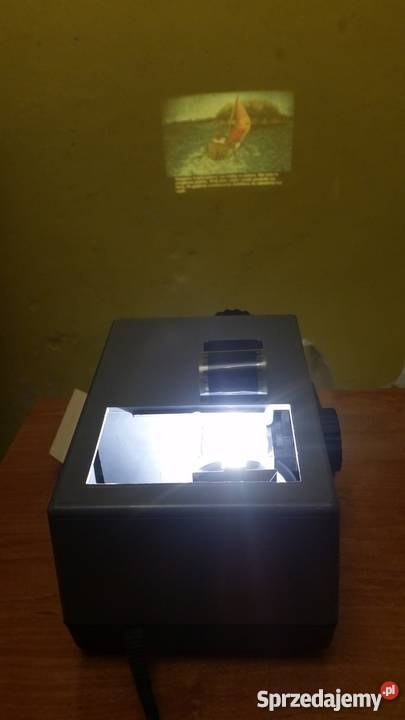 Projektor rzutnik Ania 15 bajek PRL Garwolin