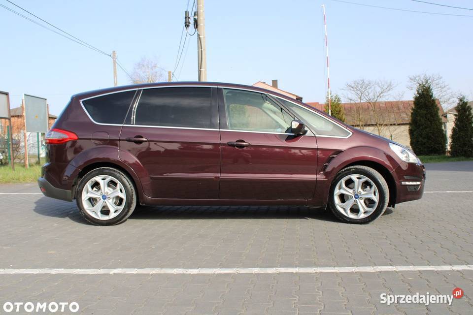 Ford S rodzinny Rok produkcji 2012 Lubochnia