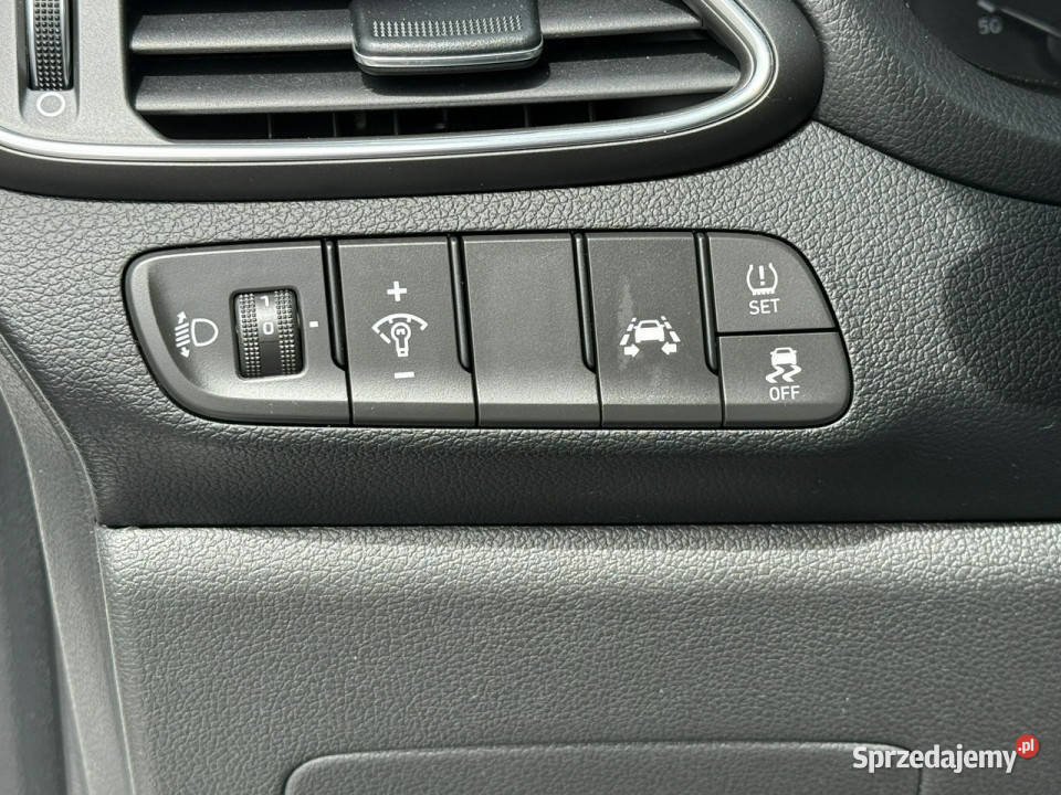 Hyundai i30 16 CRDi ASR (kontrola trakcji) mazowieckie
