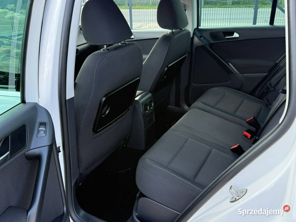 Volkswagen Tiguan TEAMsuper stan z Niemiec I wspomaganie kierownicy Dąbrowa