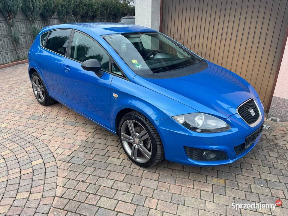 Seat Leon 14 125 benzyna Turbo Klima Alu niebieski