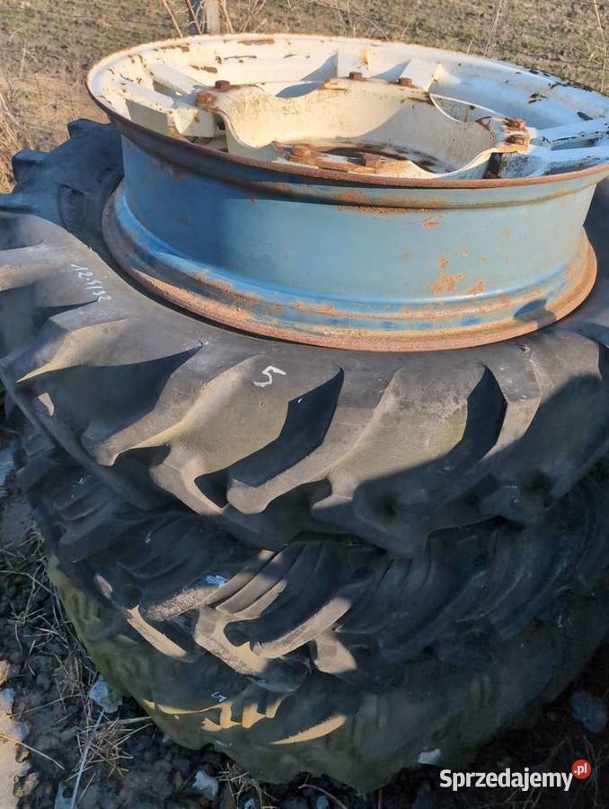 Koła i opony rolnicze 136 R38 12432 Barchaczów