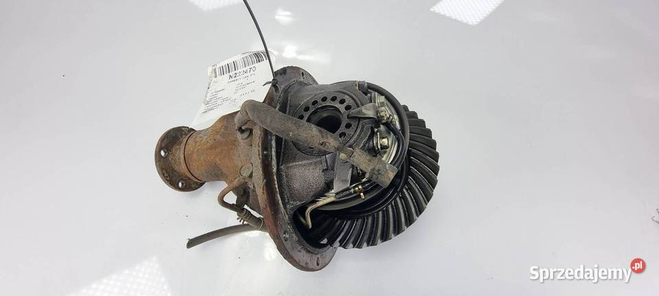 DYFERENCJAŁ TYŁ MITSHUBISHI PAJERO Lipno sprzedam