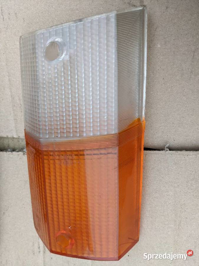 Fiat 125p kierunek pozycja lampa obrysowa lewa podkarpackie Stalowa Wola