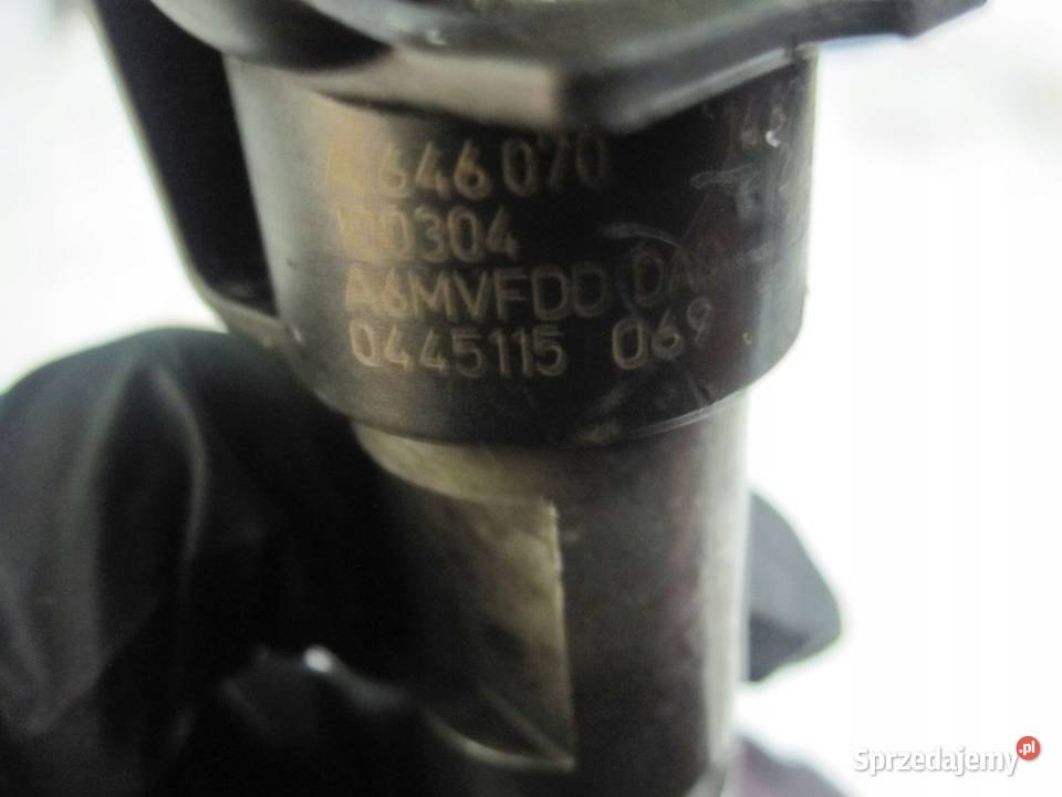 SPRINTER W906 22 CDI wtryskiwacz 0445115069