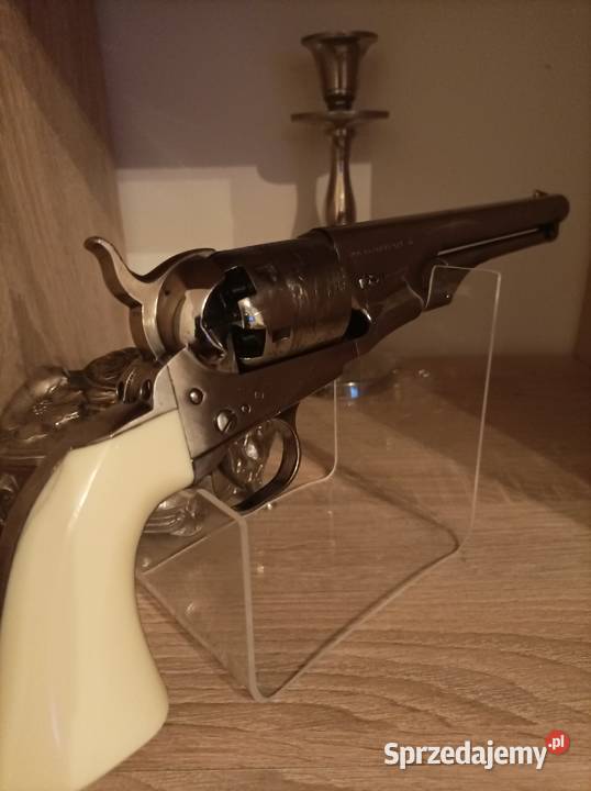 Czarnoprochowy rewolwer Colt Navy 1861 kal 36 Koszalin