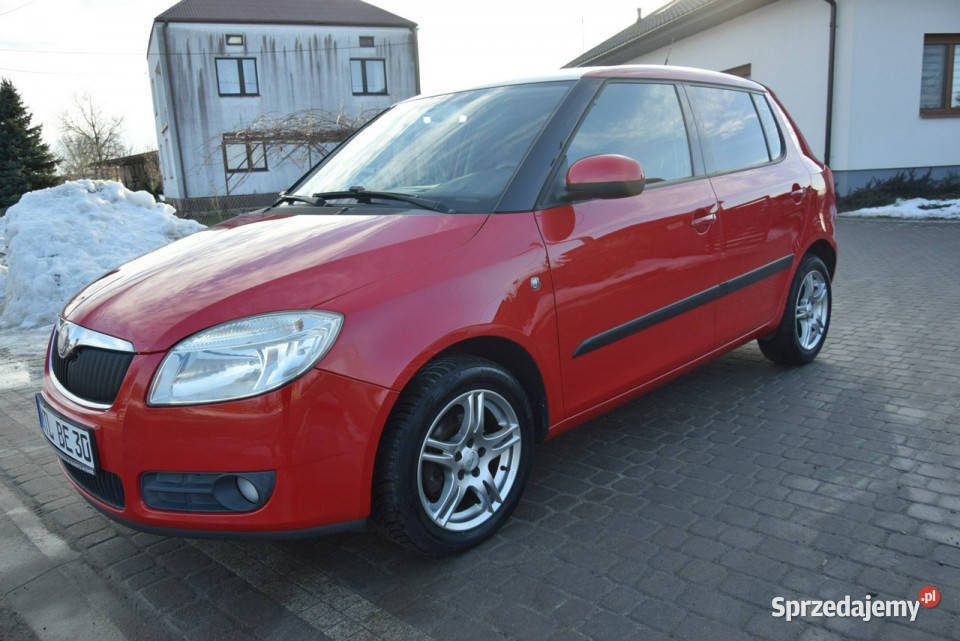 koda Fabia 14 MPI Klima Tempomat Sprowadzony 160 nieuszkodzony Majdan Sieniawski