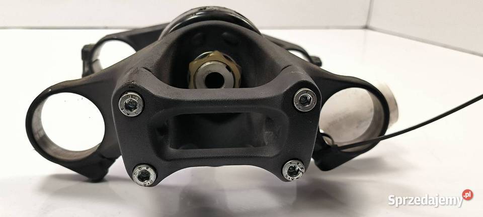 PÓŁKA GÓRNA SUZUKI GSXS 1000 XE231 osobowe kujawsko-pomorskie Lipno