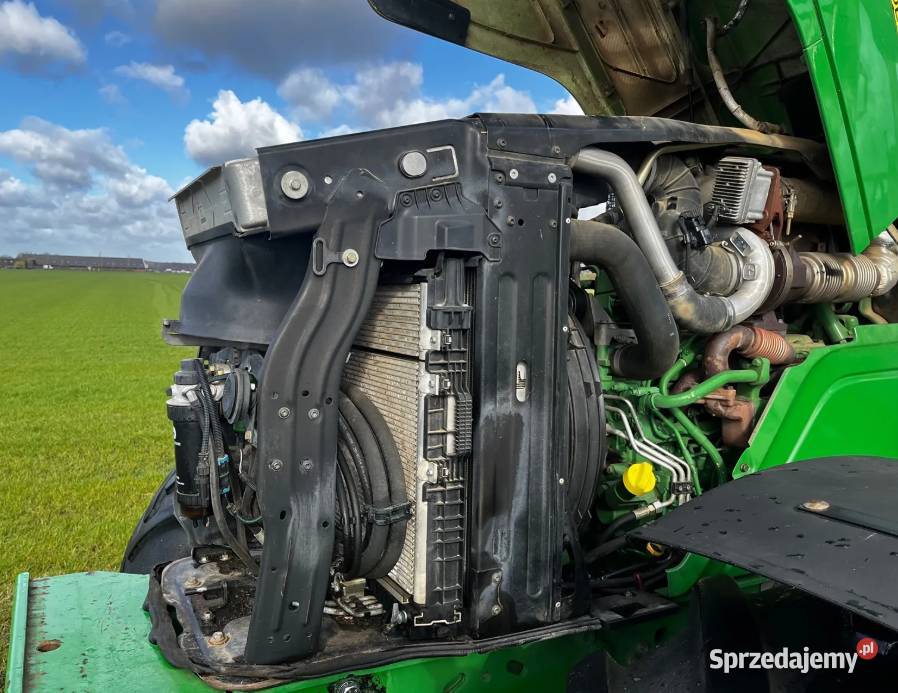 2015 John Deere 6140R Makowica