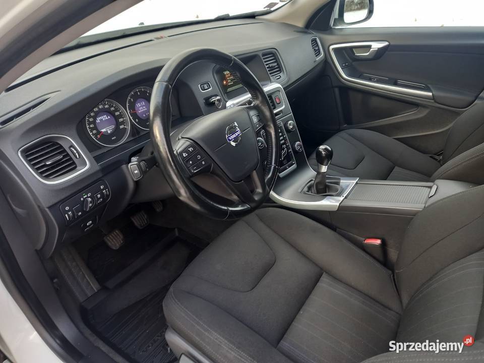 Volvo V60 16 D2 115 Ice White OryginałSuper nieuszkodzony Smyków