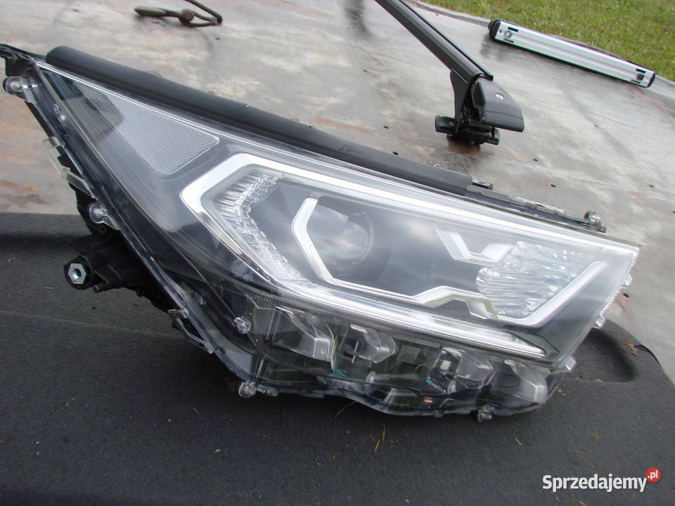 Toyota RAV4 RAV4 V reflektor LED ORG KPL podkarpackie Mielec