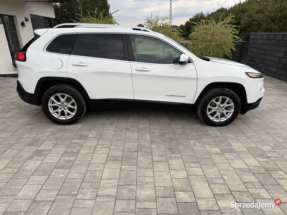 Jeep Cherokee 4x4 Active Drive Skóry Navi Grzane 3239cm3 sprzedam