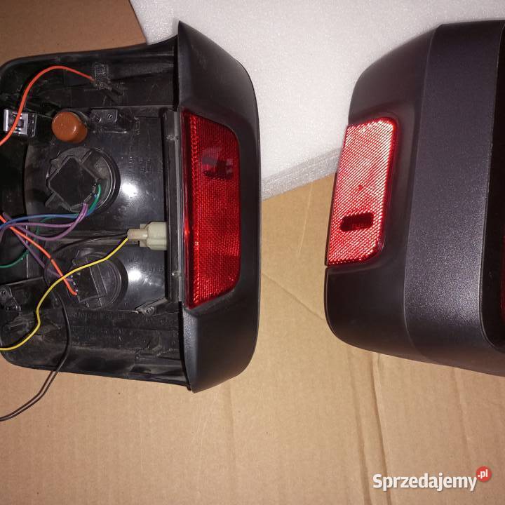 LAMPY TYŁ KOMPLET JEEP WRANGLER 55112890AG Szczecin