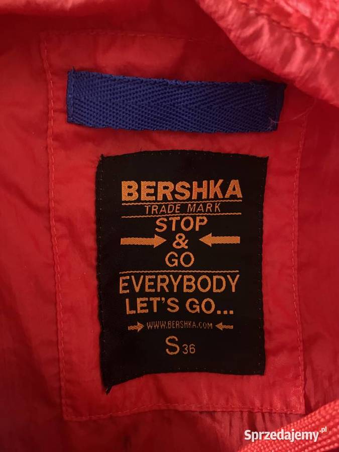 Męska kurtka z kapturem BERSHKA S OKAZJA Zamość