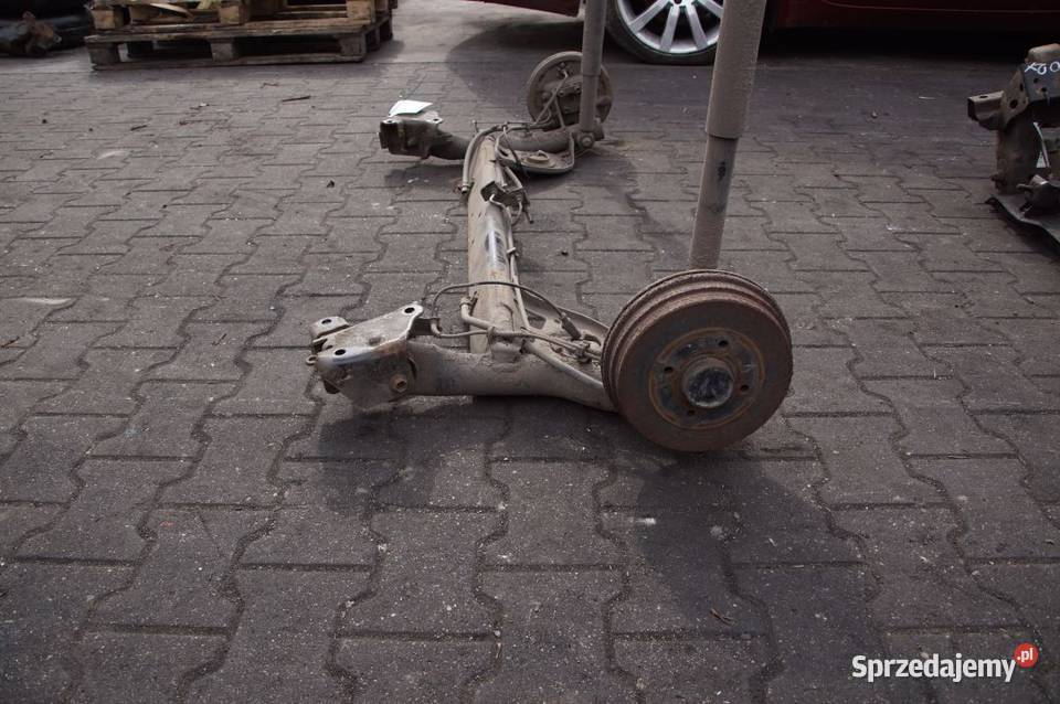 BELKA SANKI TYŁ NISSAN MICRA K12 Lipno