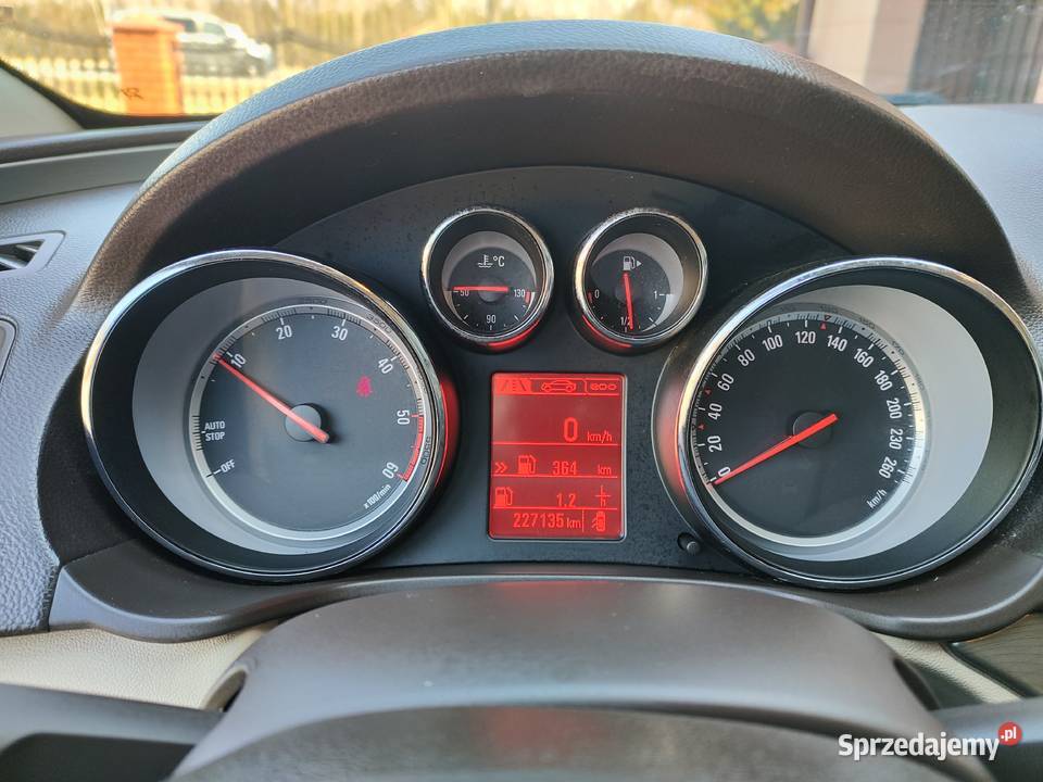 Opel Insygnia krem i brąz 20 1990cm3 Smyków