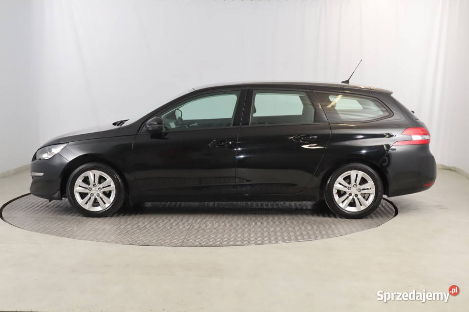 Peugeot 308 16 BlueHDi manualna