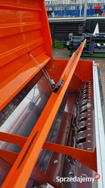 Siewnik zbożowy PONY 3000 3m talerzowy Nowy mazowieckie