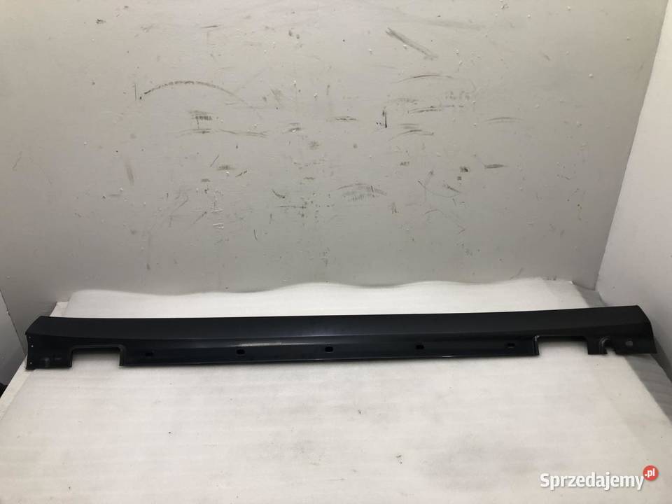 LISTWA PROGOWA PRAWA A2126900240R MERCEDES W212