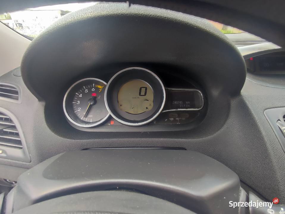 Sprzedam Renault Megane benzyna Samochody osobowe