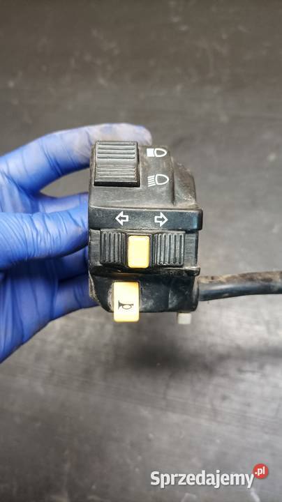 Włącznik przełącznik świateł klaksonu części Gołaczewy