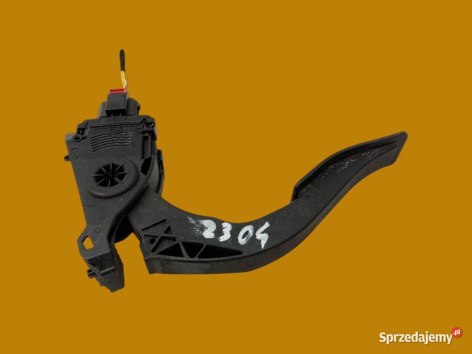 PEDAŁ POTENCJOMETR GAZU 8K1721523 Audi A4 IV Pedały