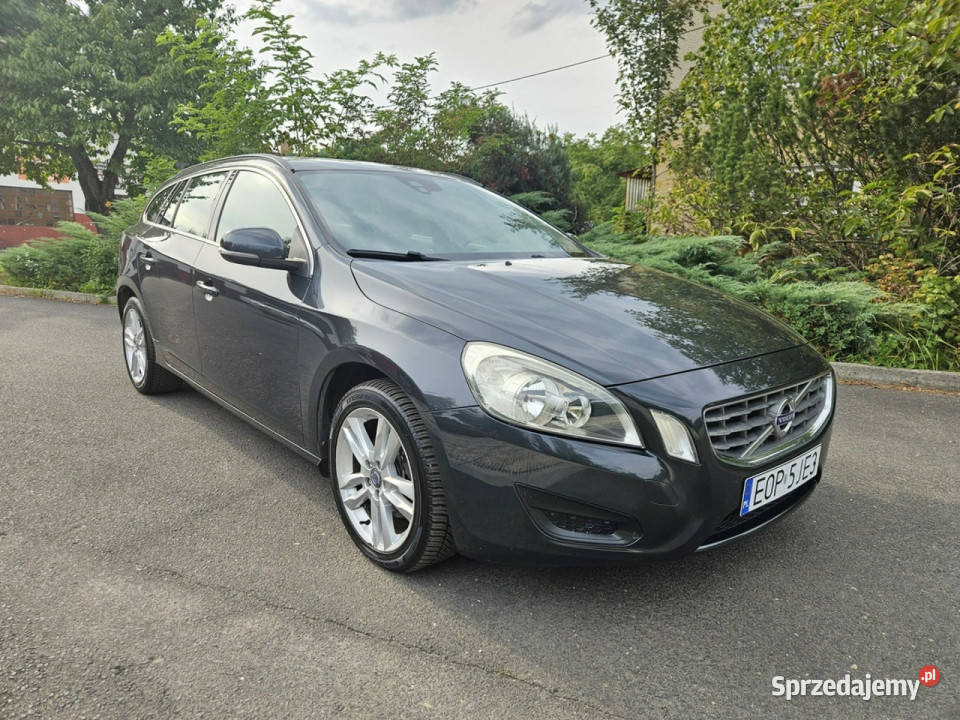Volvo V60 20 diesel 5 cylindrów Pełna Historia łódzkie Opoczno sprzedam