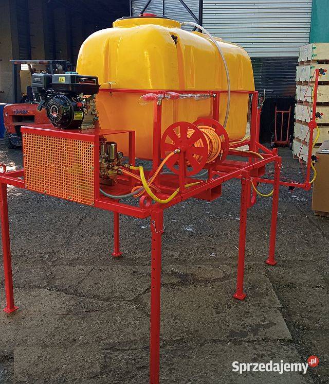 PRZENOŚNY OPRYSKIWACZ SPALINOWY MONTOWANY NA podkarpackie sprzedam