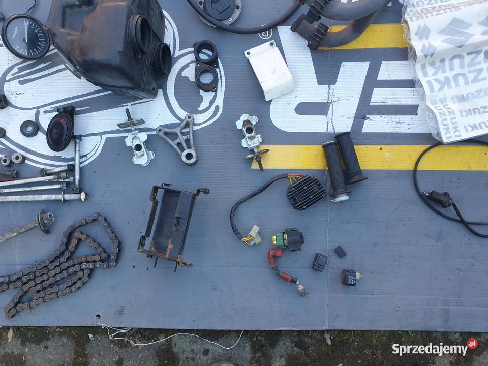Suzuki GS 500 CZĘŚCI widoczne na zdj zarejestrowany w Polsce śląskie Bytom