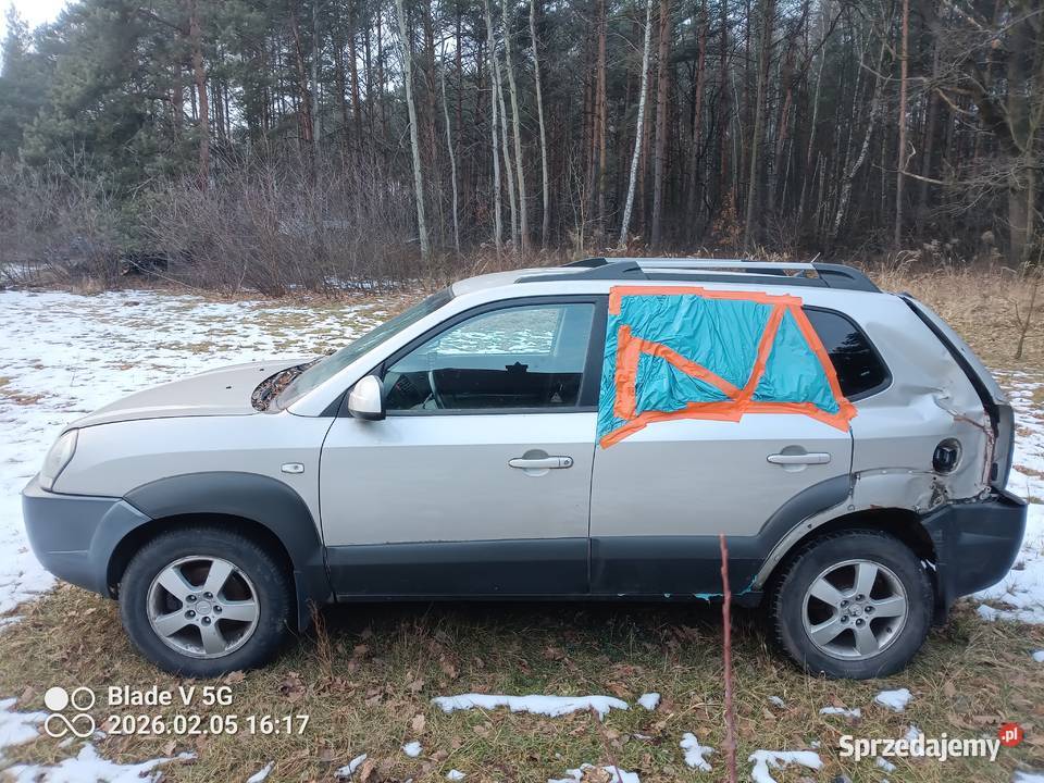 Hyundai Tucson 20 CRDI uszkodzony sprzedam