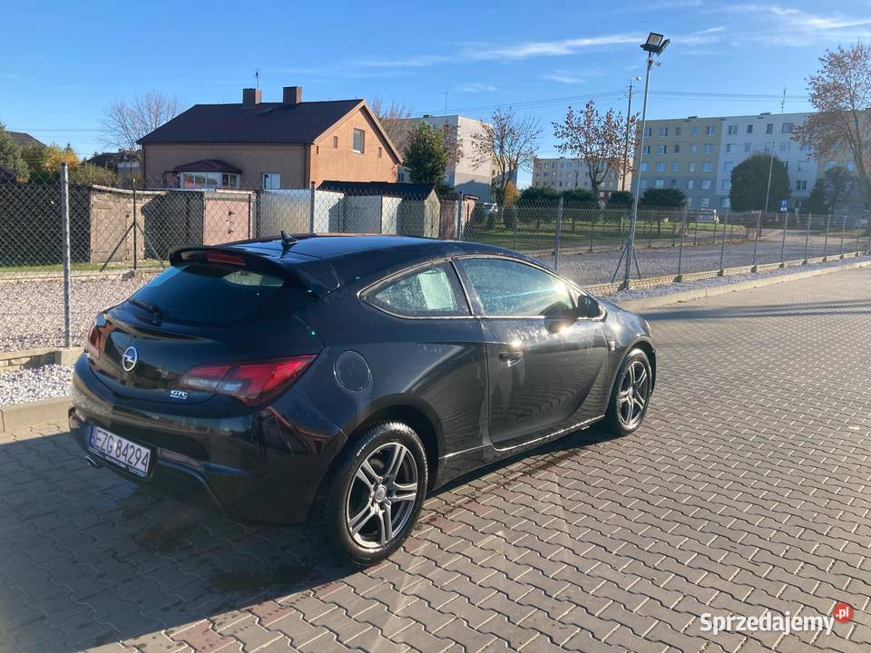 Suer czarny sportowy Opel GTC 2000cm3 Ozorków
