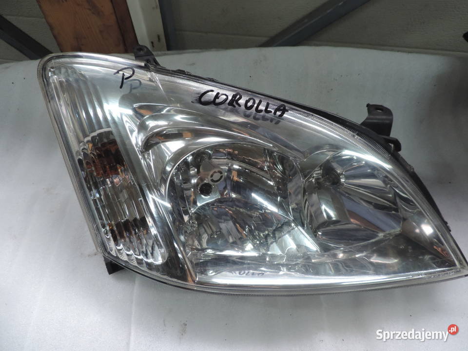 LAMPA PRAWY PRZÓD TOYOTA COROLLA E12 Nowy Sącz